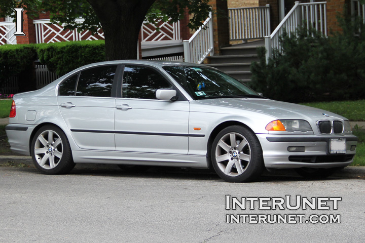 BMW 325i BMW-325i