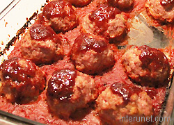 baked-meatballs-in-barbecue-sauce