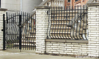 brick-steel-fence-with-gates-combination