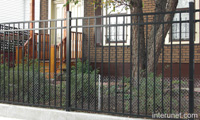 simple-aluminum-fence