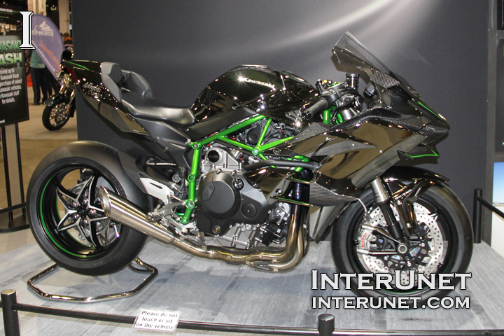 2015-Kawasaki-Ninja-H2-R