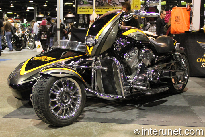 custom-build-motorcycle-with-sidecar