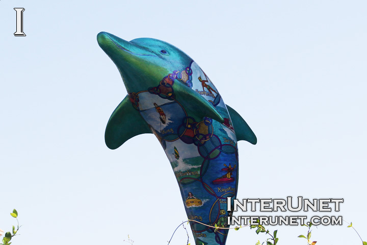 dolphin sculpture in Clearwater, Florida