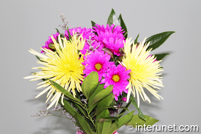 gorgeous-bouquet-of-flowers