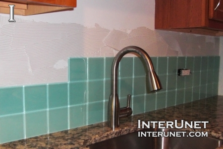 Kitchen Backsplash glass-tile-kitchen-backsplash
