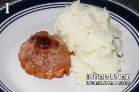 meatball-with-mashed-potato