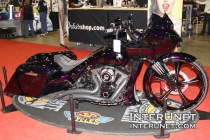 2015-Harley-Davidson-Road-Glide-custom