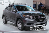 2016 Honda HR-V front passenger side view