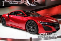 2016-Acura-NSX-front-passenger-side-view