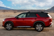 2022_Nissan_Pathfinder_Platinum