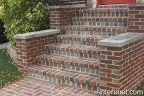 brick-steps-to-the-house-entrance