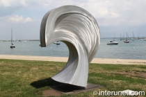 “Nautilus”-sculpture-in-Chicago