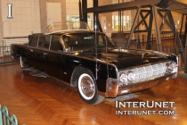 1964-Lincoln-Continental-Limousine 
