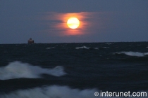 full-moon-on-Lake-Michigan