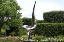 sculpture-in-chicago-botanic-garden