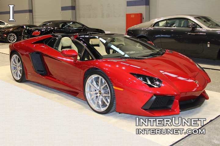 Lamborghini-Aventador-LP700-4-expensive-sport-car