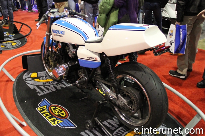 1978-Suzuki-GS1000S-rear-left-side-view