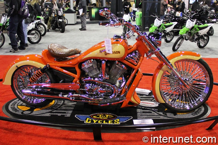 Harley Davidson V-Rod - Modified Harley | interunet