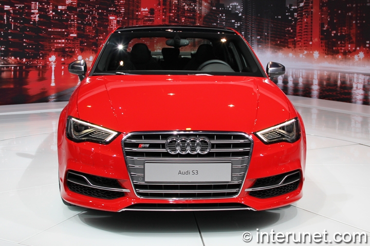 2015-Audi-S3-front-view