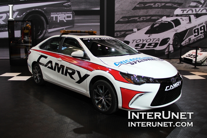 2016-Toyota-Camry-official-race-car