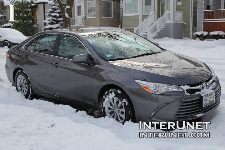 2016-Toyota-Camry-winter