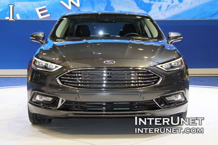 2017-Ford-Fusion-Titanium-front