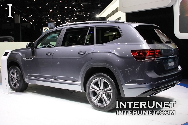 2018 Volkswagen Atlas Interunet 2018 Volkswagen Atlas R Line Driver Side