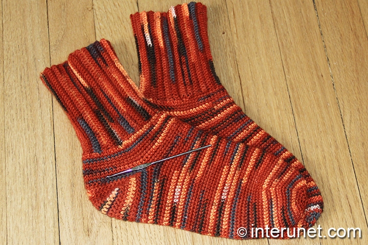 crochet-men's-socks