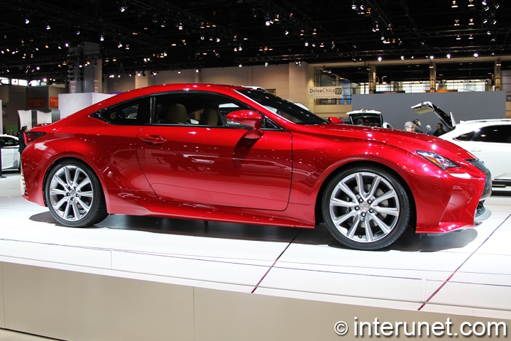 2015-Lexus-RC-350-side-view