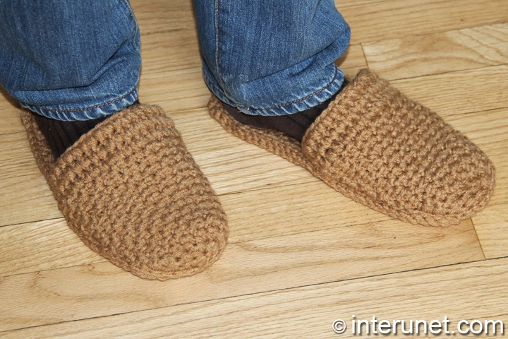 Mens crochet clearance slippers pattern