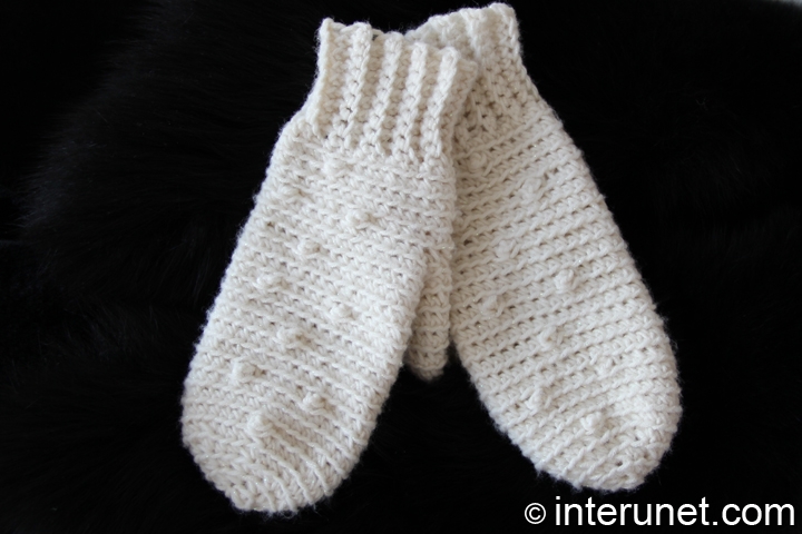 mittens-crochet-pattern