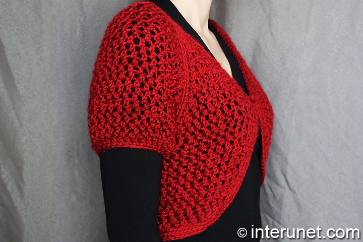 women’s-red-top-knitting-pattern