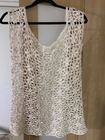 Crochet lace summer top - large horizontal and vertical flower petals ...