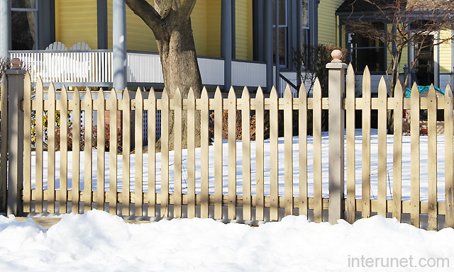 wood-picket-fence